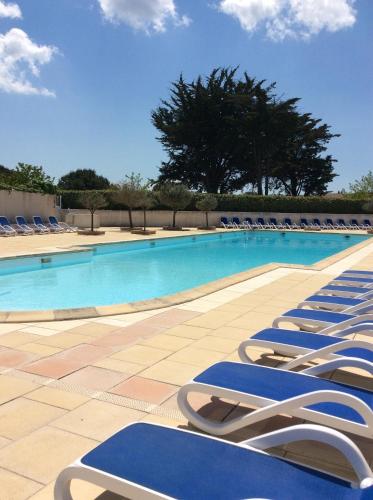 Agréable logt à La Flotte en Ré avec piscine