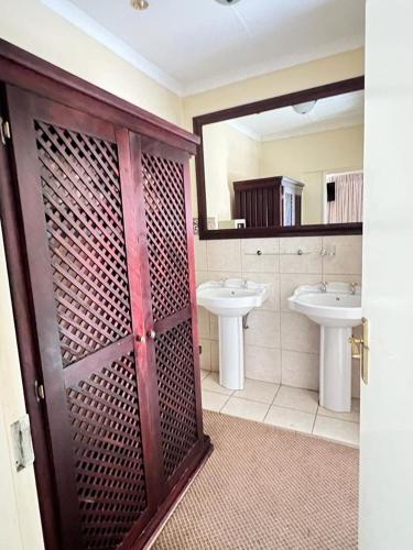 Limpopo Guest Manor - Suite