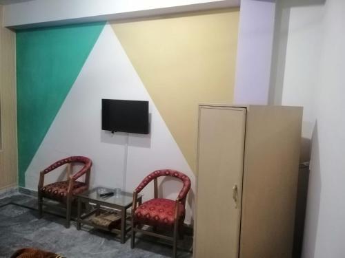 Fotografie z fotogalerie ubytování Aaj International v destinaci Sargodha