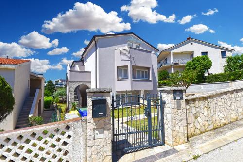 Apartments Medulin 714
