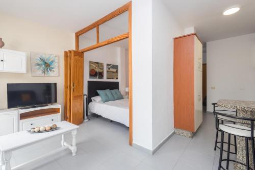 Las Canteras Cozy Apt - 2 min walk to beach