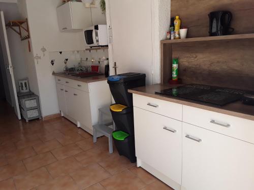 Φωτογραφία από το άλμπουμ του Grand studio au milieu des vignes σε Moussan