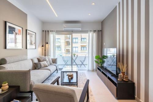 Hazel - 2-Bedroom Apartment in Larnaca