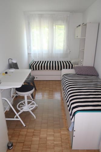 Hemma apartment near Jarun lake, 2BDR- Private garage-Self check in