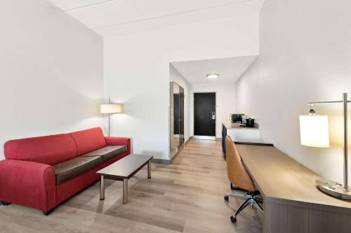 Area soggiorno di Comfort Suites Columbus
