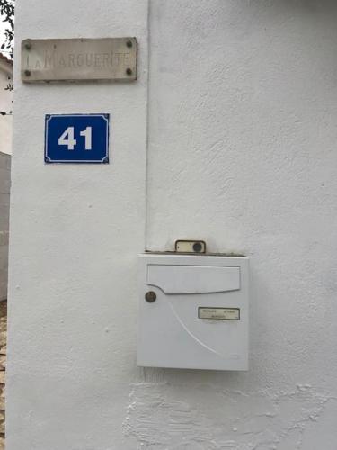 Spacieuse villa dans les pins photo 22
