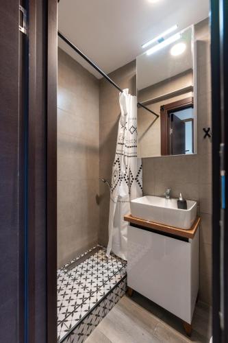 Un baño de Comanda LUXURY APARTMENTS