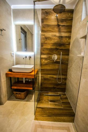 Imagen de la galería de Faidra, en Himare