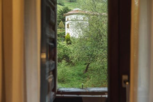 Gallery image of Hotel Palacio de Arriba in Mieres