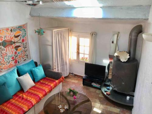 CANNES CENTRE CHARMANT 2 ROOMS+MEZZANIN