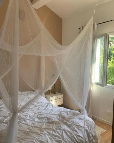 Photo de la galerie de l'établissement La Villa Les Oliviers, à La Verdière