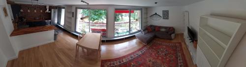 Spacious 3BR peaceful appartment, balcony & parking