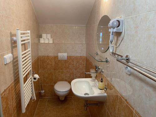 Koupelna v ubytování Penzion Trödler