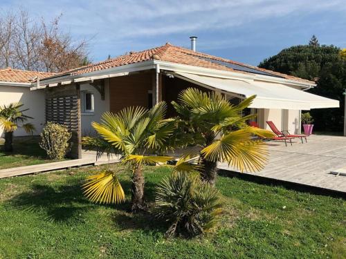 Villa vacances avec piscine entre Océan et Bassin