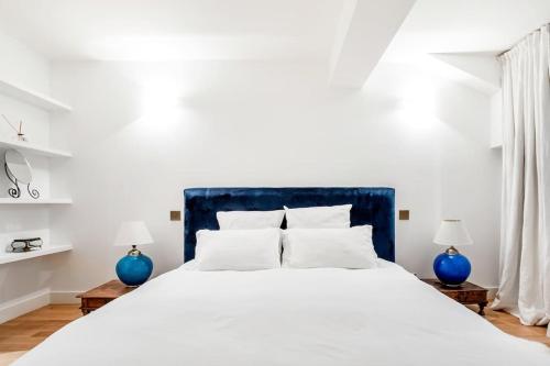 Magnificent Loft Apartment in the Latin Quarter