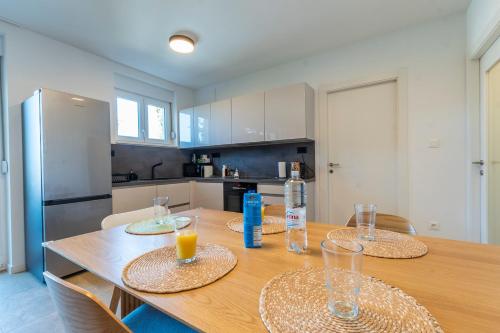 Split Luxury Suite 2