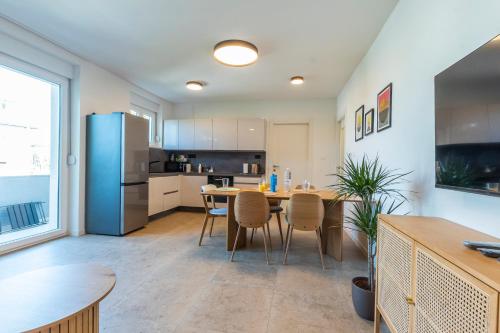 Split Luxury Suite 2