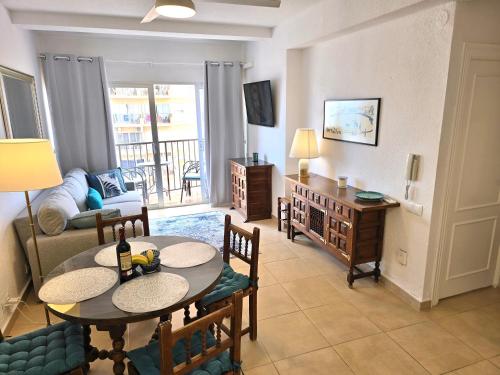 Fuengirola first line sea view