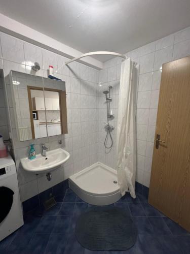 apartma Golovec tesisinde bir banyo