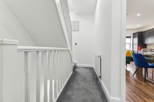 Fotografie z fotogalerie ubytování Spacious 3 Bedroom - 2 Full Bath Flat Belvedere Erith South East London v destinaci Belvedere