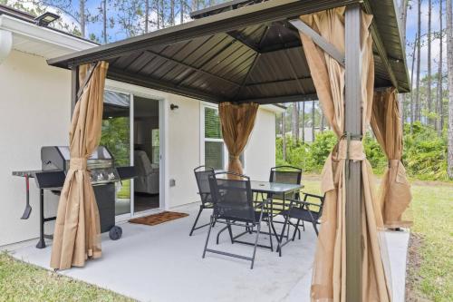 Un patio o zona al aire libre en Ryecrest | Palm Coast