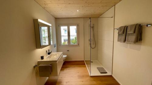 Koupelna v ubytování Maisonette Vista Mirlo