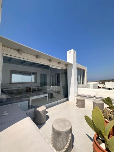 Luxurious Rooftop Escape