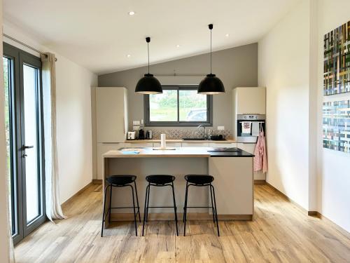 Kuchyň nebo kuchyňský kout v ubytování Le Petit Cabanon Provençal