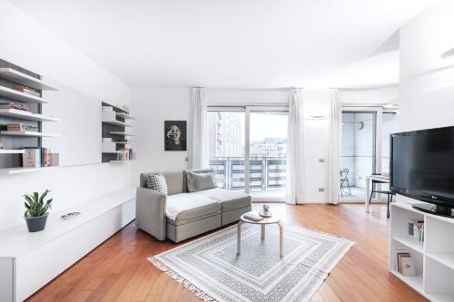 Easylife - Milano - Muratori 13 - Porta Romana