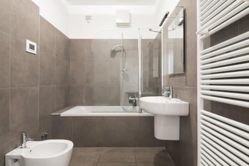 Easylife - Milano - Muratori 13 - Porta Romana