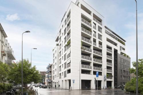 Easylife - Milano - Muratori 13 - Porta Romana