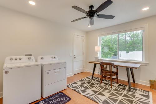Φωτογραφία από το άλμπουμ του Fayetteville Home about 2 Blocks to Dickson Street! σε Fayetteville