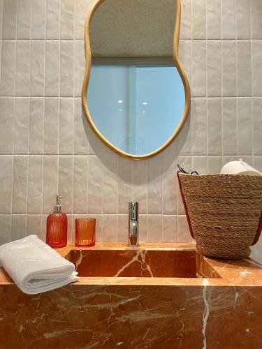Bilik mandi di FUTURA ROOM&RELAX