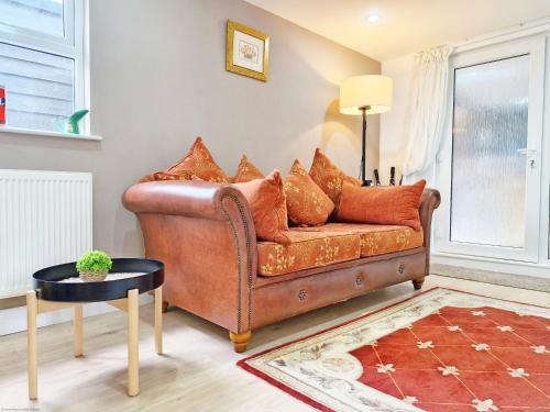 Ruang duduk di Garden View - Aldingbourne