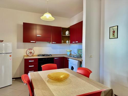 Η κουζίνα ή μικρή κουζίνα στο Moresca Apartment by Jennas