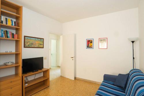 Radio Apartment