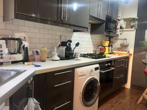 Photo de la galerie de l'établissement Élégant et paisible confort et détente assurés, à Le Chesnay