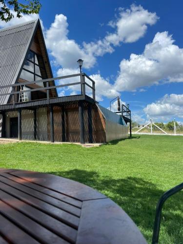 Zahrada ubytování Chalé Paraíso Particular com Piscina Aquecida