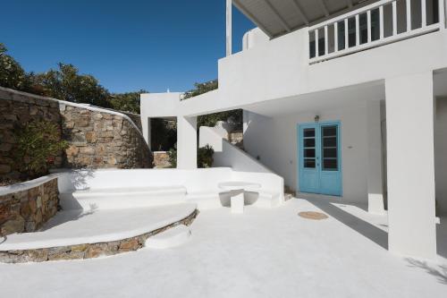 Balkoni atau teres di Mykonos Pantheon