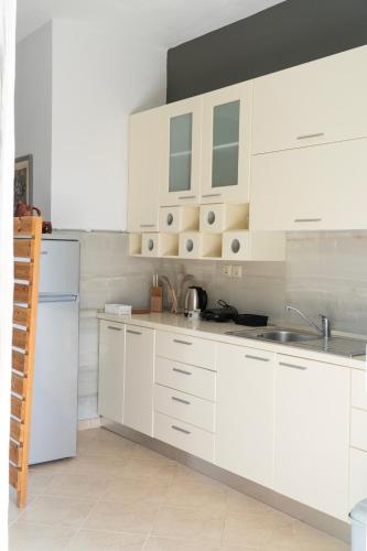 Kitchen o kitchenette sa Ostria 2