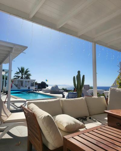 Villa Sunset Paradise with panoramic sea view, first line, sunsets