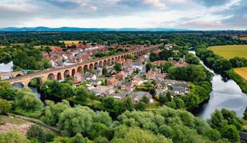 Gallery image of Orient Oasis Yarm in Yarm