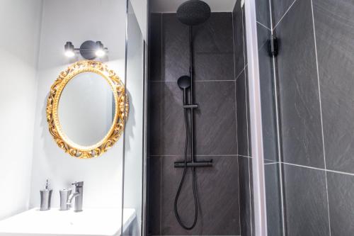 New Modern Apartment - Connected To Duomo