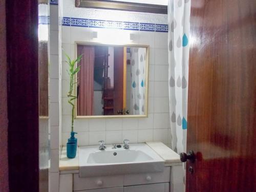 Ένα μπάνιο στο Casa Pios