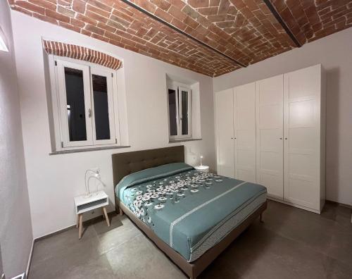 Ένα ή περισσότερα κρεβάτια σε δωμάτιο στο LaValeHouse