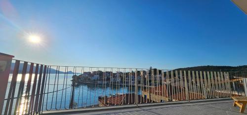 Gallery image of Trizonia Mare Suites in Trizonía