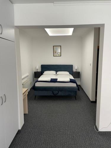 Ένα ή περισσότερα κρεβάτια σε δωμάτιο στο Hotel Ada - Otoka