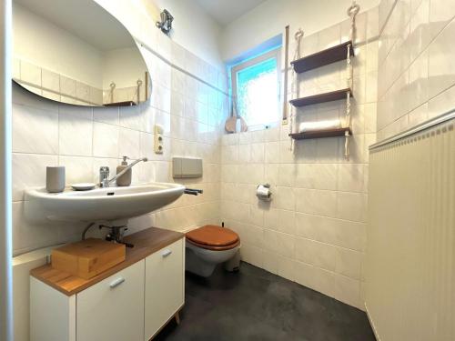 Ванна кімната в Ruhige & zentrale Ferienwohnung