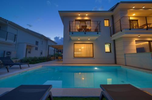 Holiday house Fra&La with private pool