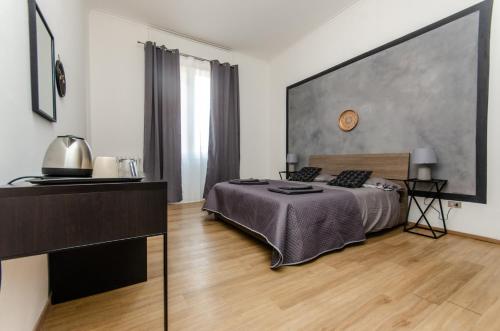 Grey Room